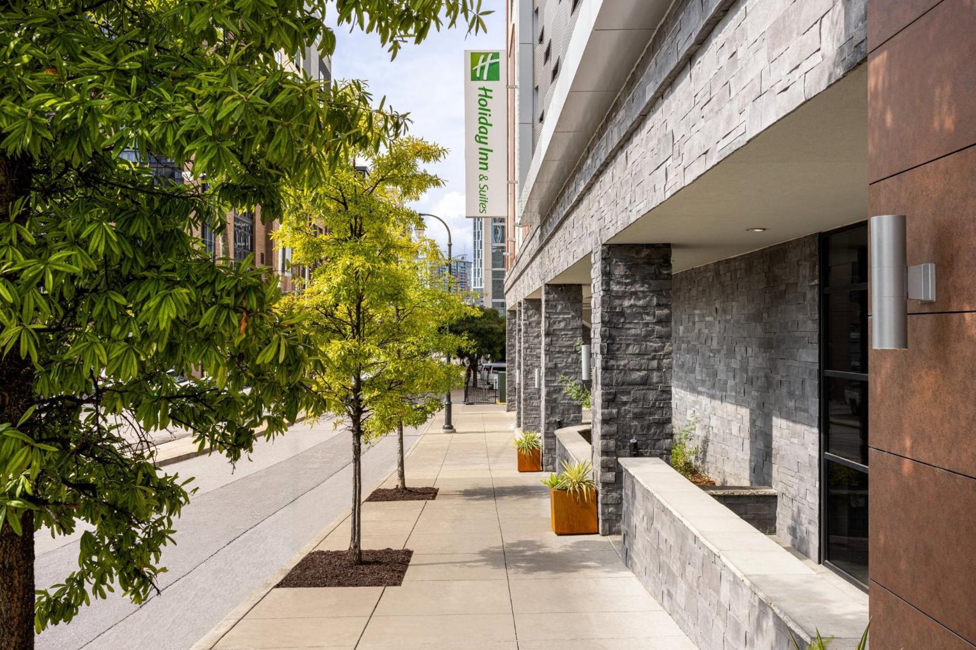 Holiday Inn & Suites Nashville Downtown Broadway Экстерьер фото